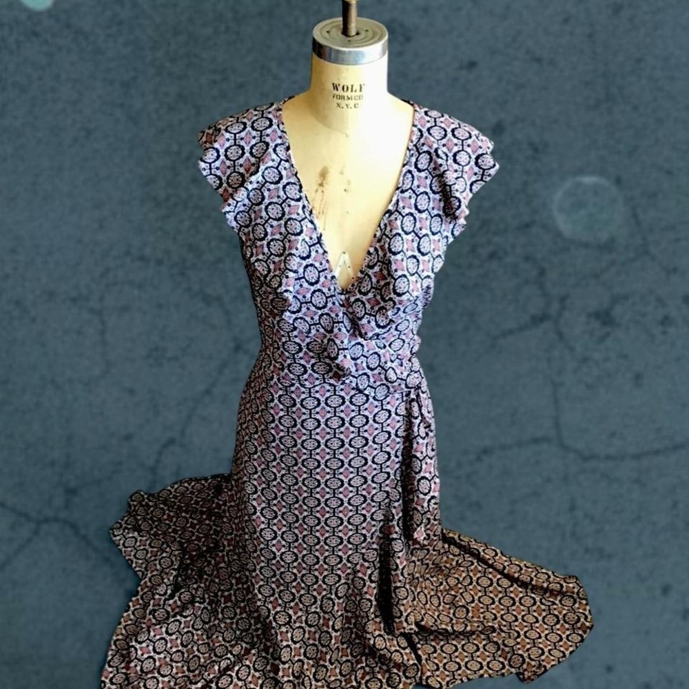 Max Studio Wrap Ruffles Maxi Blue Purple Pink Print Dress XS